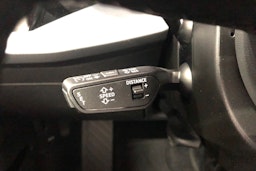 met. punainen Audi A3 2025 kuva 13.