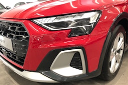 met. punainen Audi A3 2025 kuva 14.