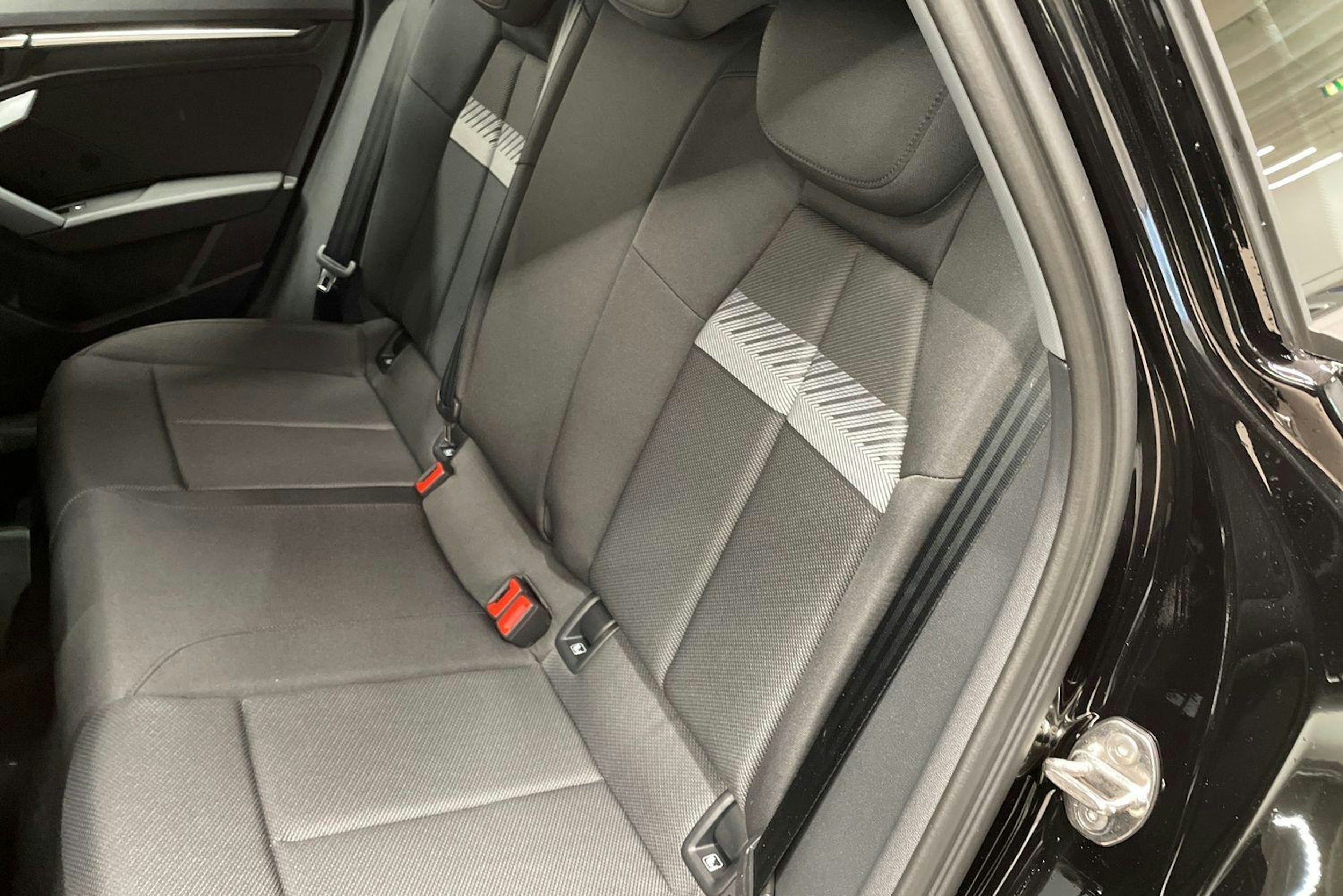 musta Audi A3 2025 kuva 10.