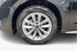 musta Audi A3 2025 kuva 11.