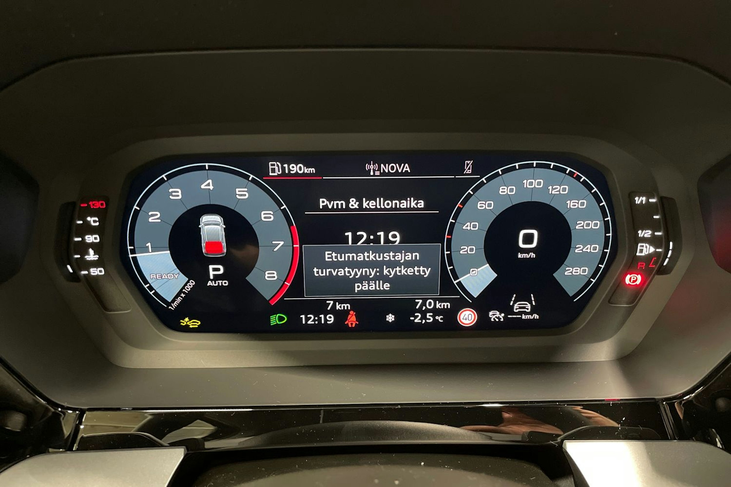 musta Audi A3 2025 kuva 14.