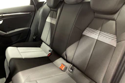 punainen Audi A3 2025 kuva 8.