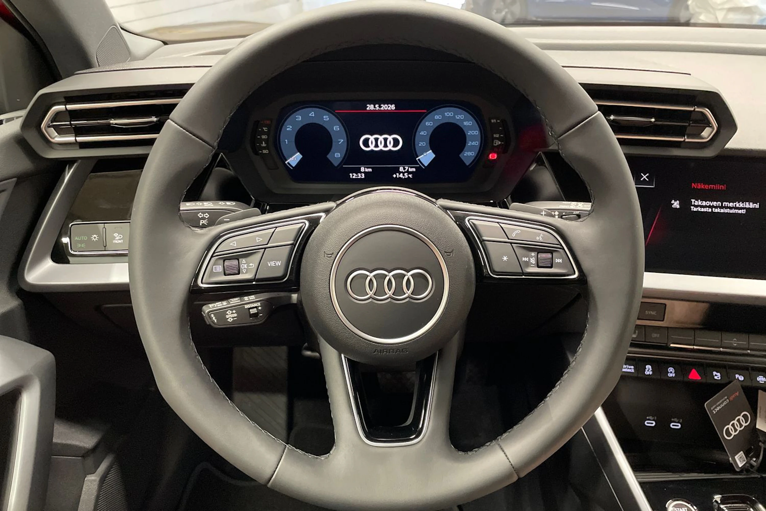 punainen Audi A3 2025 kuva 12.