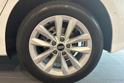 valkoinen Audi A3 2025 kuva 6.