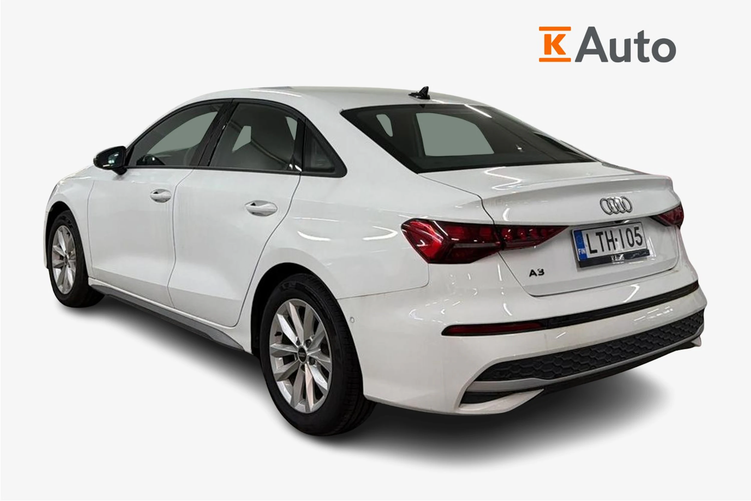 valkoinen Audi A3 2025 kuva 2.