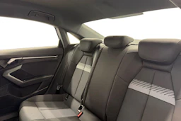 valkoinen Audi A3 2025 kuva 8.