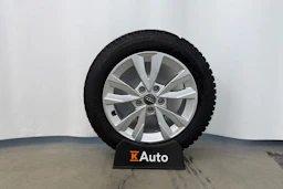valkoinen Audi A3 2025 kuva 11.