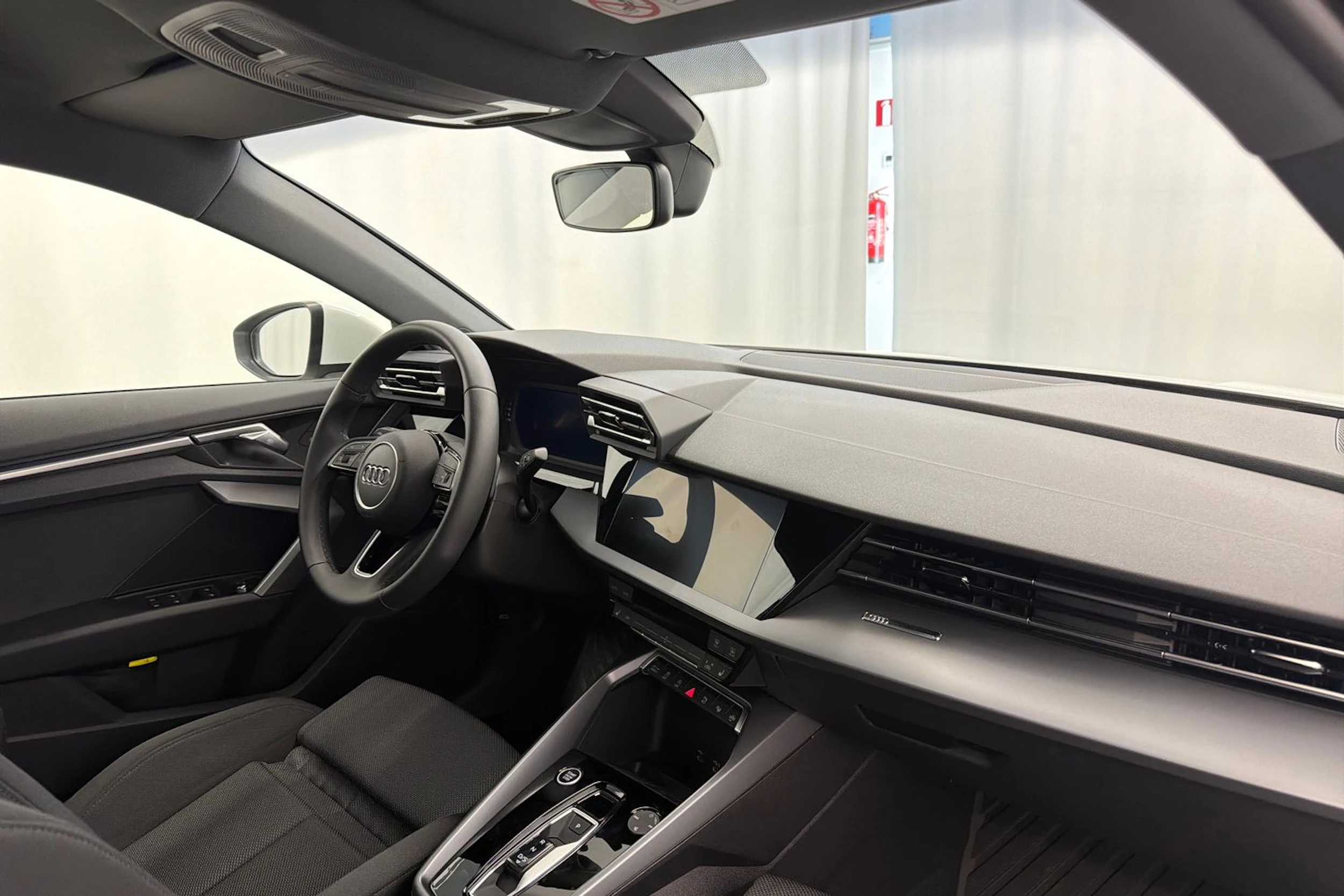 valkoinen Audi A3 2025 kuva 29.