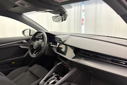 valkoinen Audi A3 2025 kuva 29.