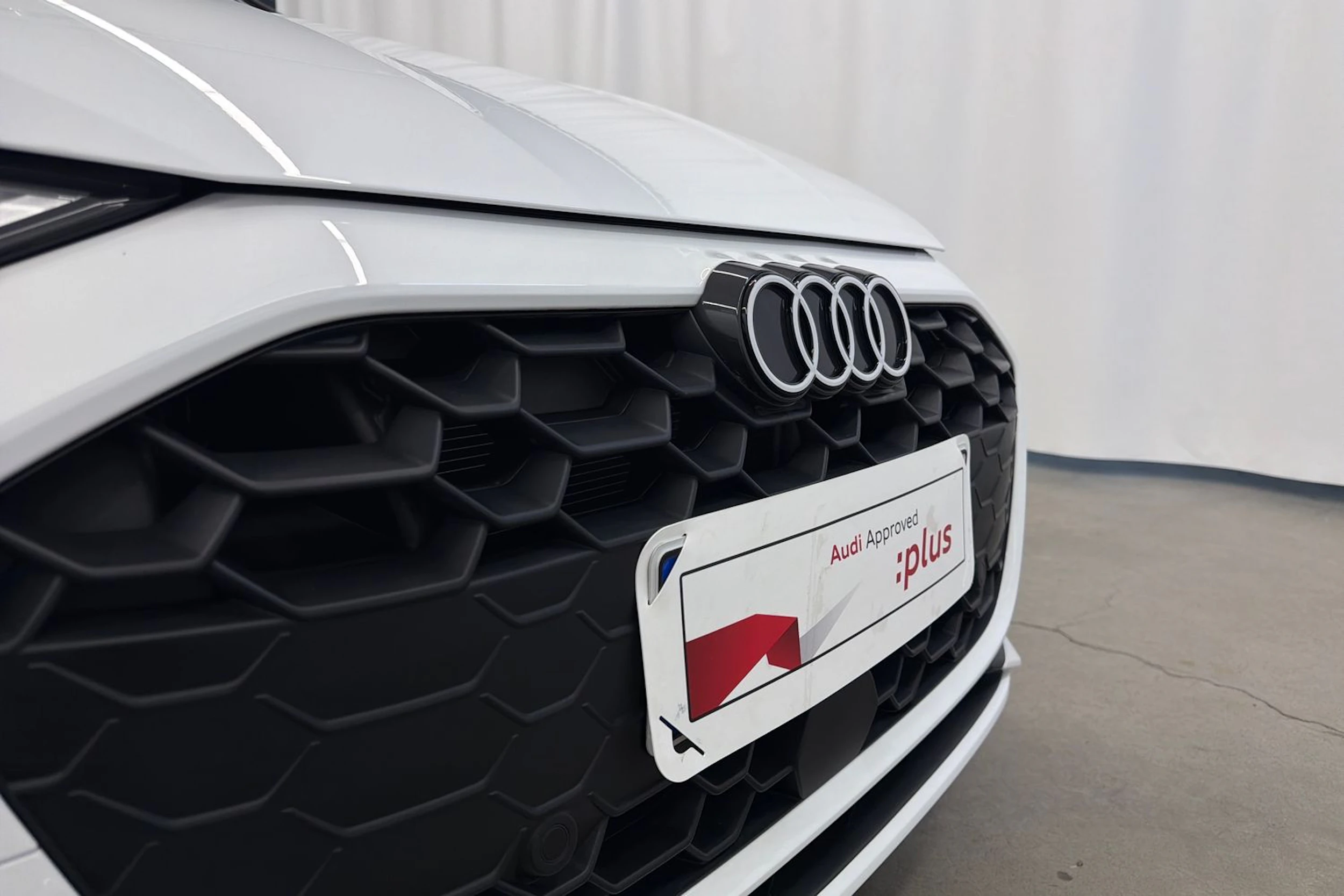valkoinen Audi A3 2025 kuva 30.
