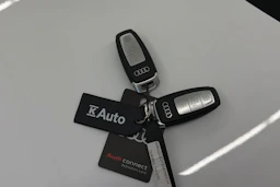 valkoinen Audi A3 2025 kuva 31.