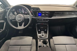 vihreä Audi A3 2025 kuva 7.