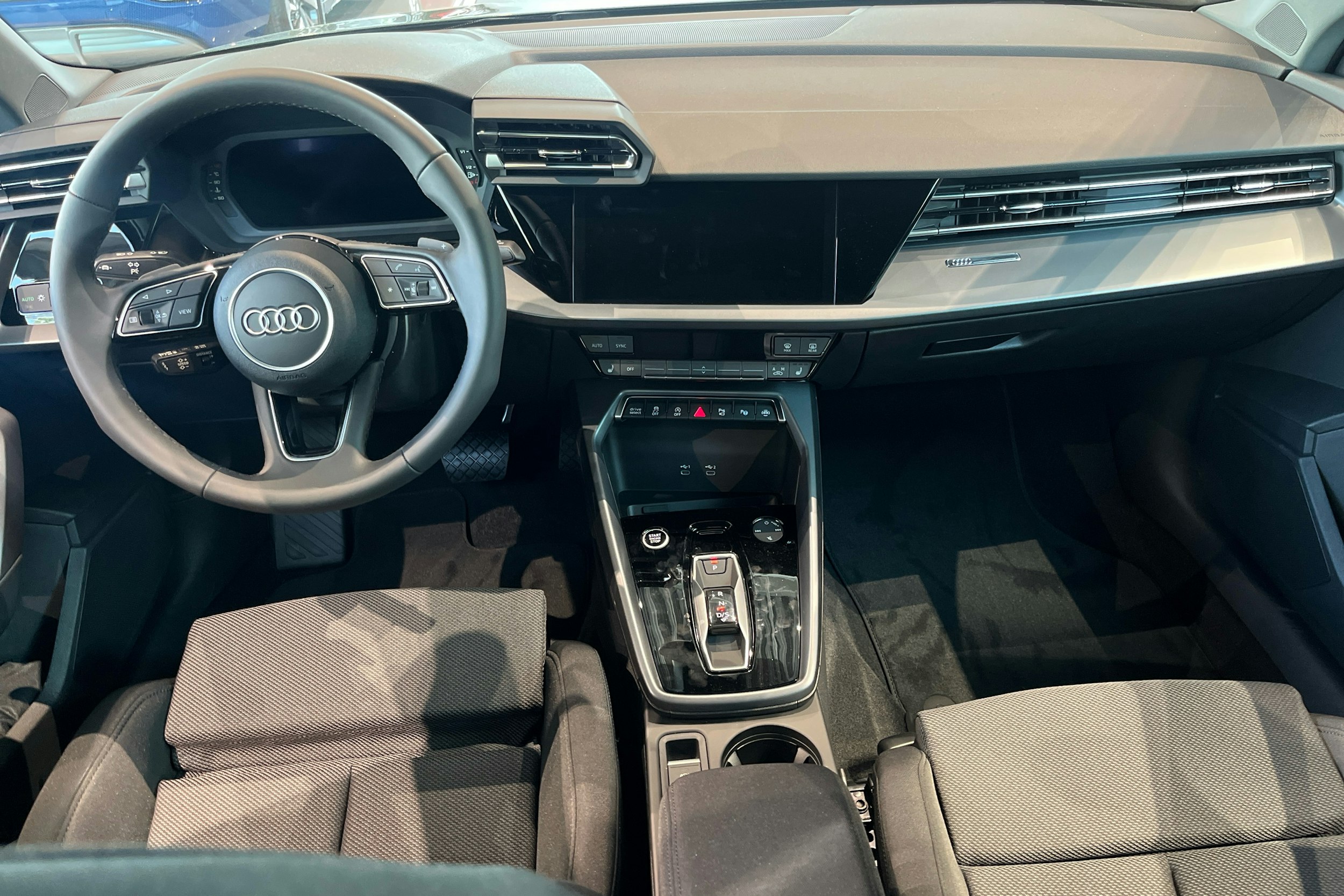 vihreä Audi A3 2025 kuva 7.