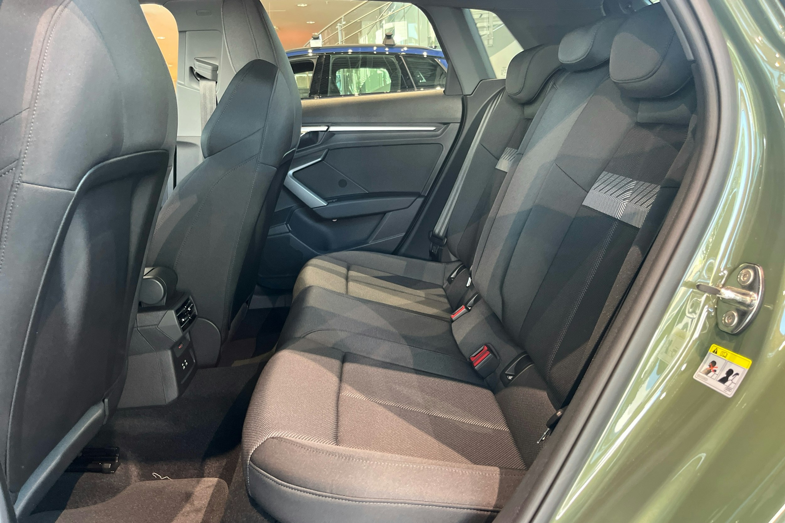 vihreä Audi A3 2025 kuva 8.