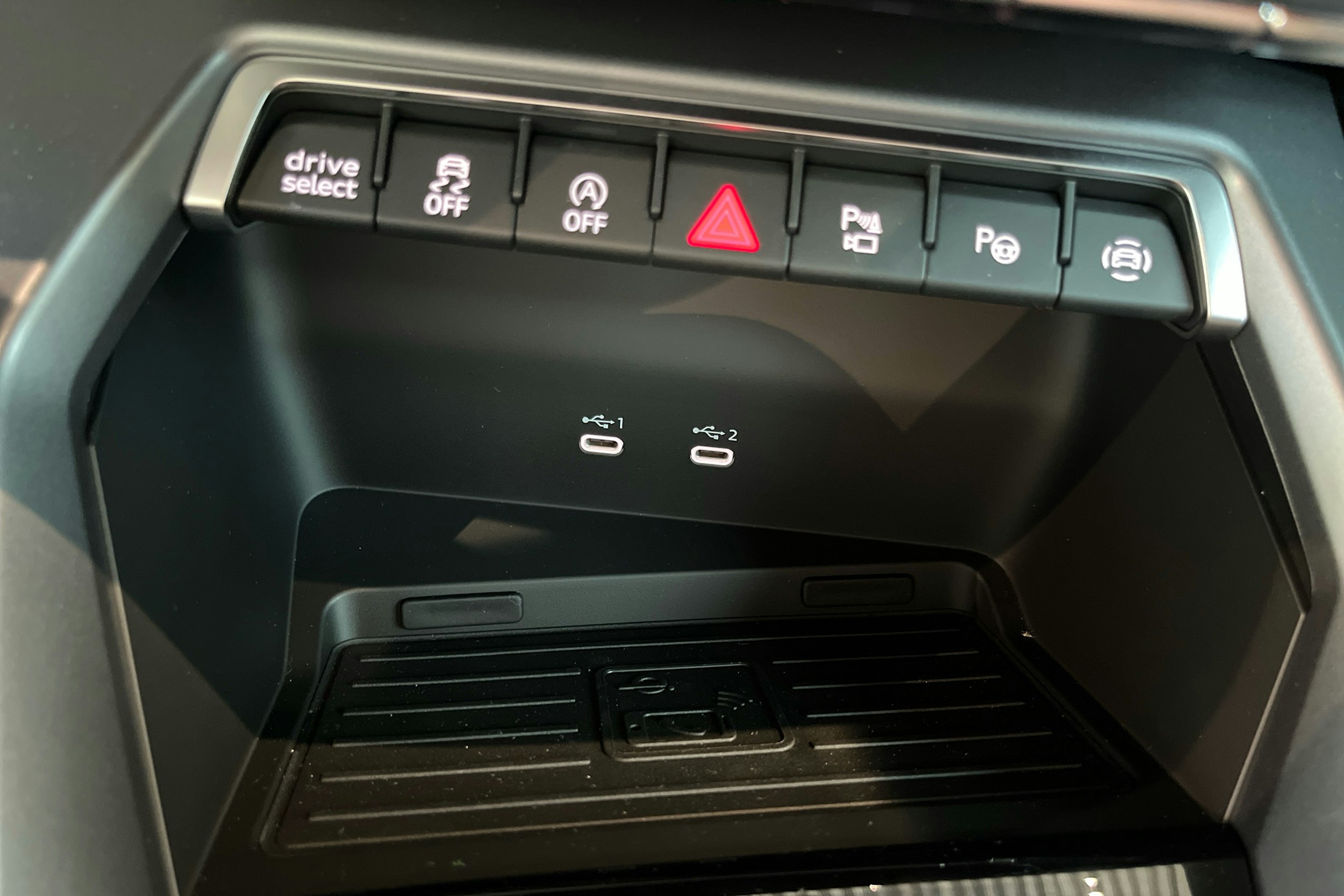 vihreä Audi A3 2025 kuva 15.