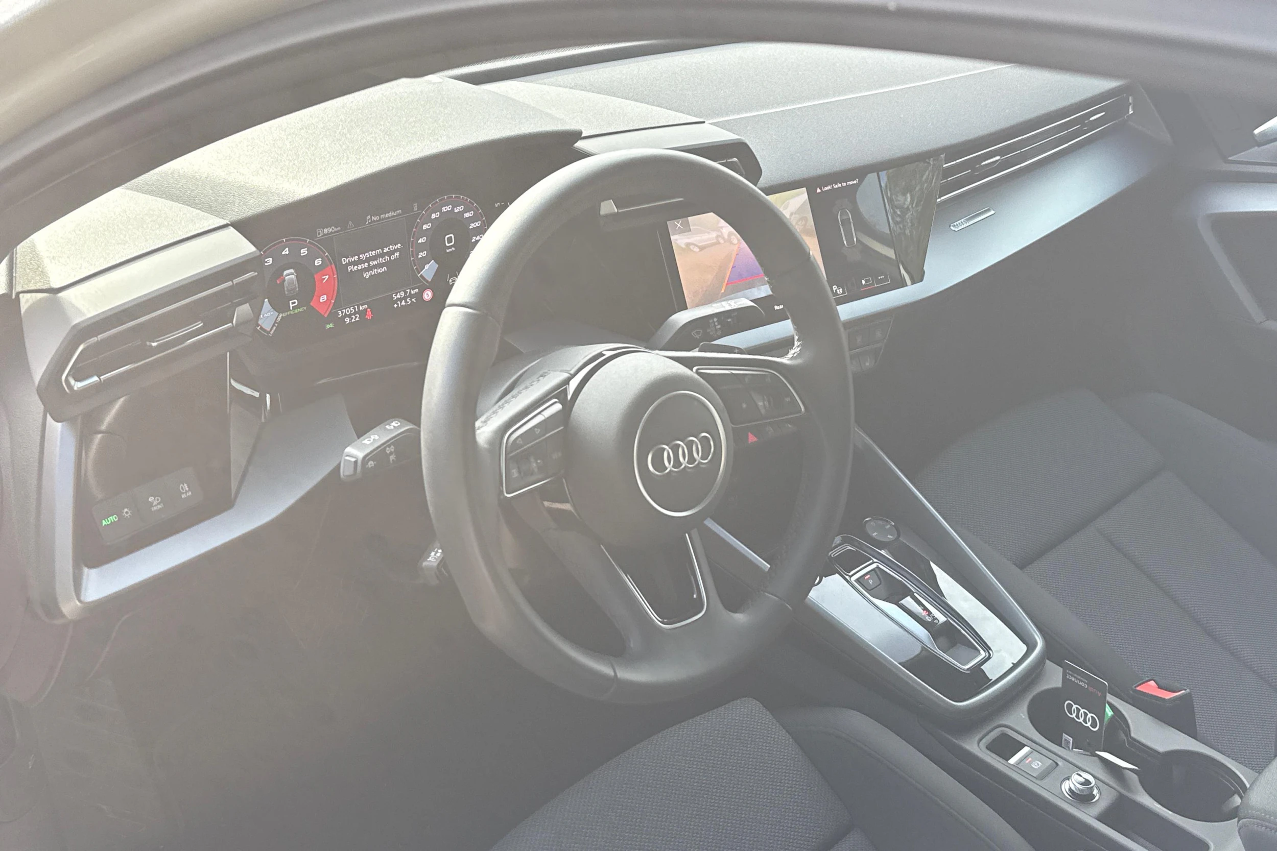 valkoinen Audi A3 2025 kuva 3.