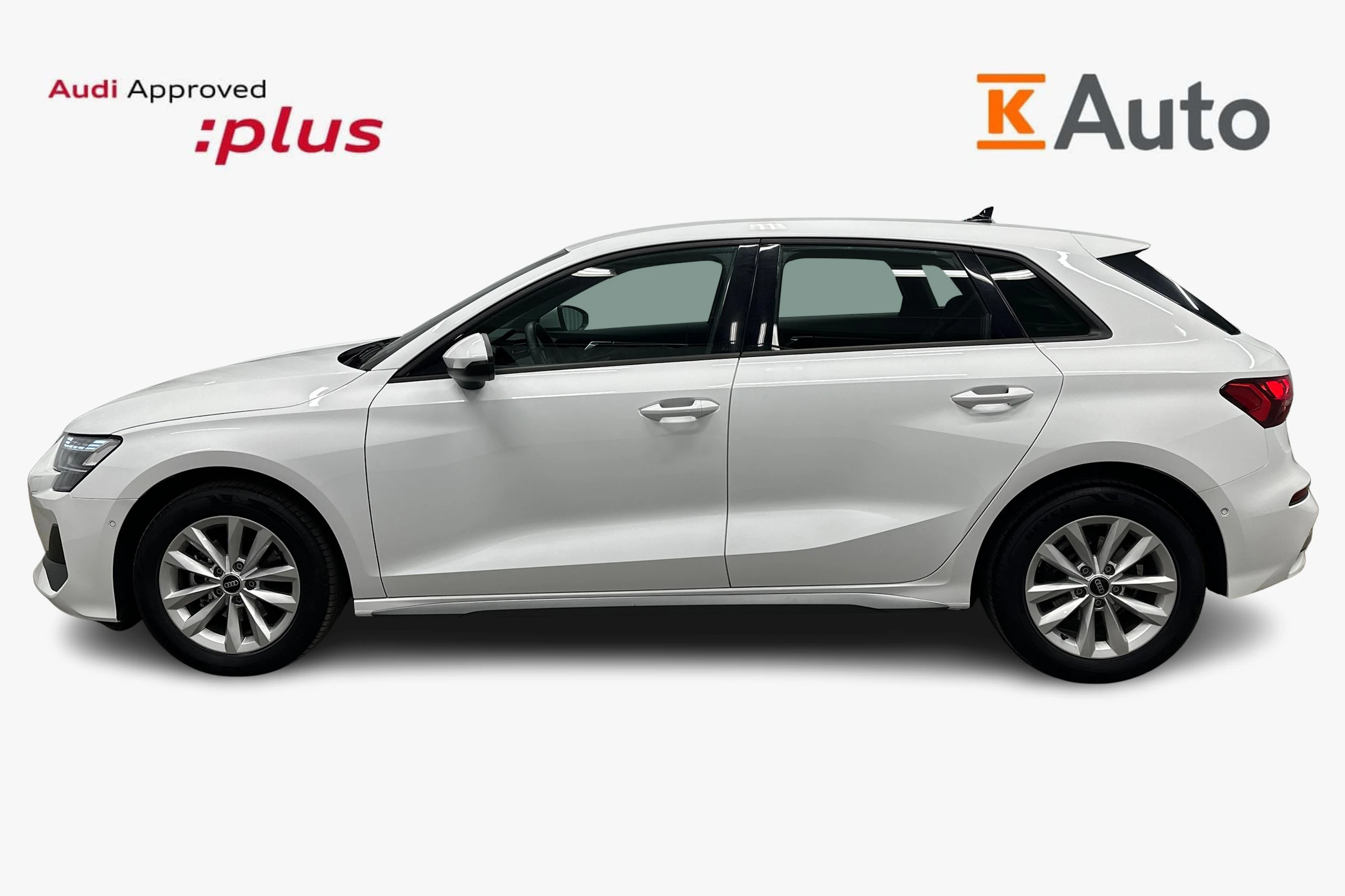 valkoinen Audi A3 2025 kuva 5.