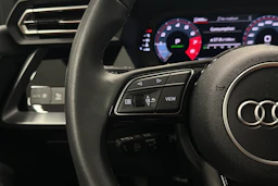 valkoinen Audi A3 2025 kuva 11.