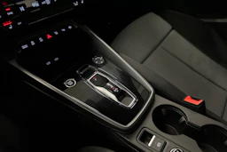 valkoinen Audi A3 2025 kuva 30.