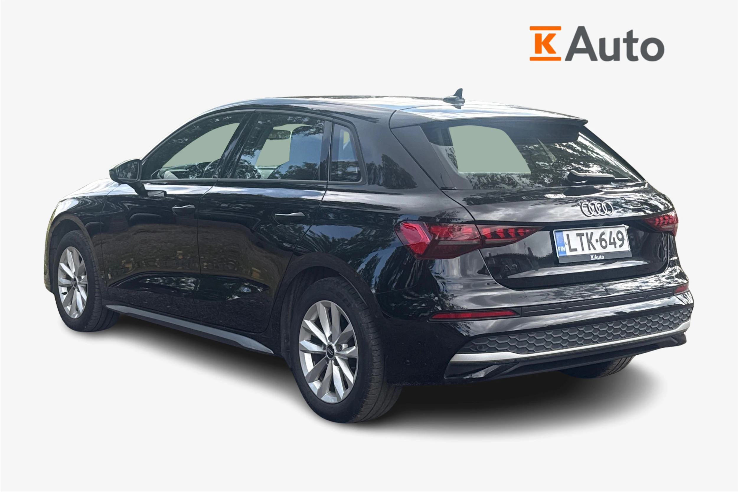 musta Audi A3 2025 kuva 2.