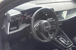 musta Audi A3 2025 kuva 3.