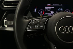 musta Audi A3 2025 kuva 11.
