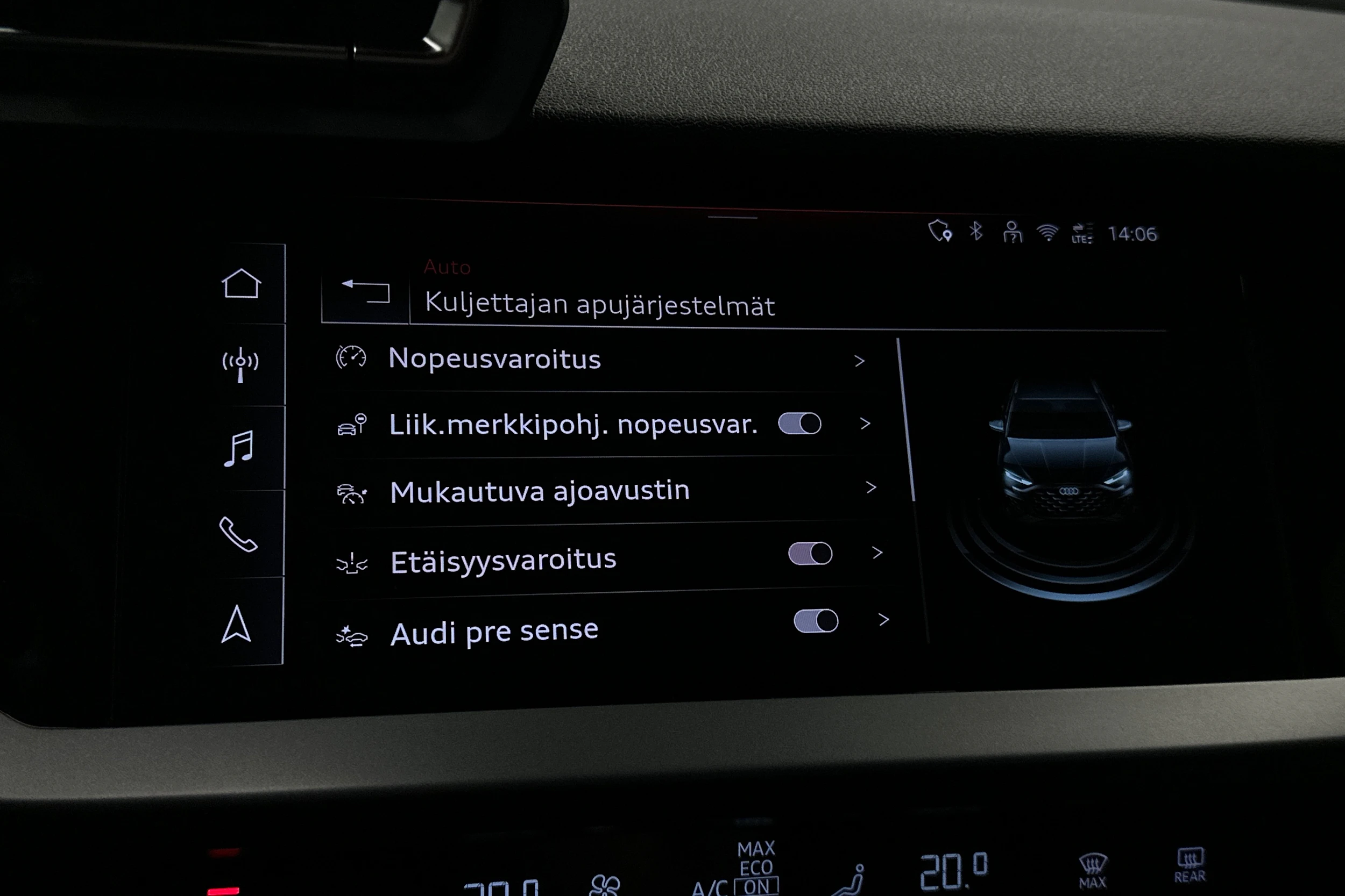 musta Audi A3 2025 kuva 25.