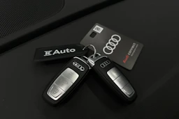 musta Audi A3 2025 kuva 33.