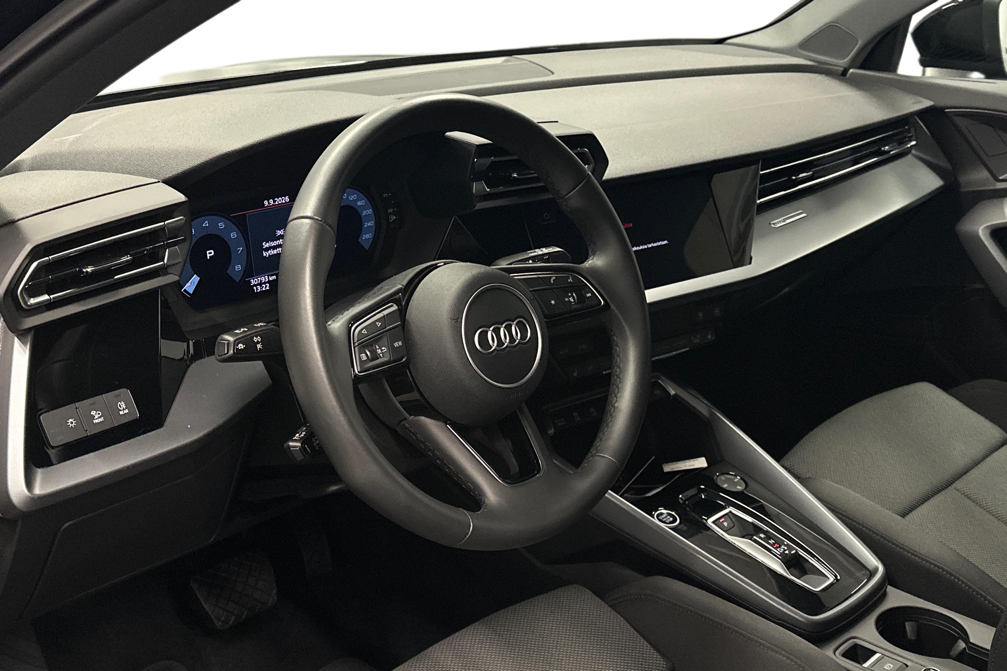 Audi A3 Sportback 30 TFSI 2025, kuva 6/33