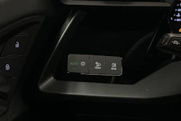 musta Audi A3 2025 kuva 15.