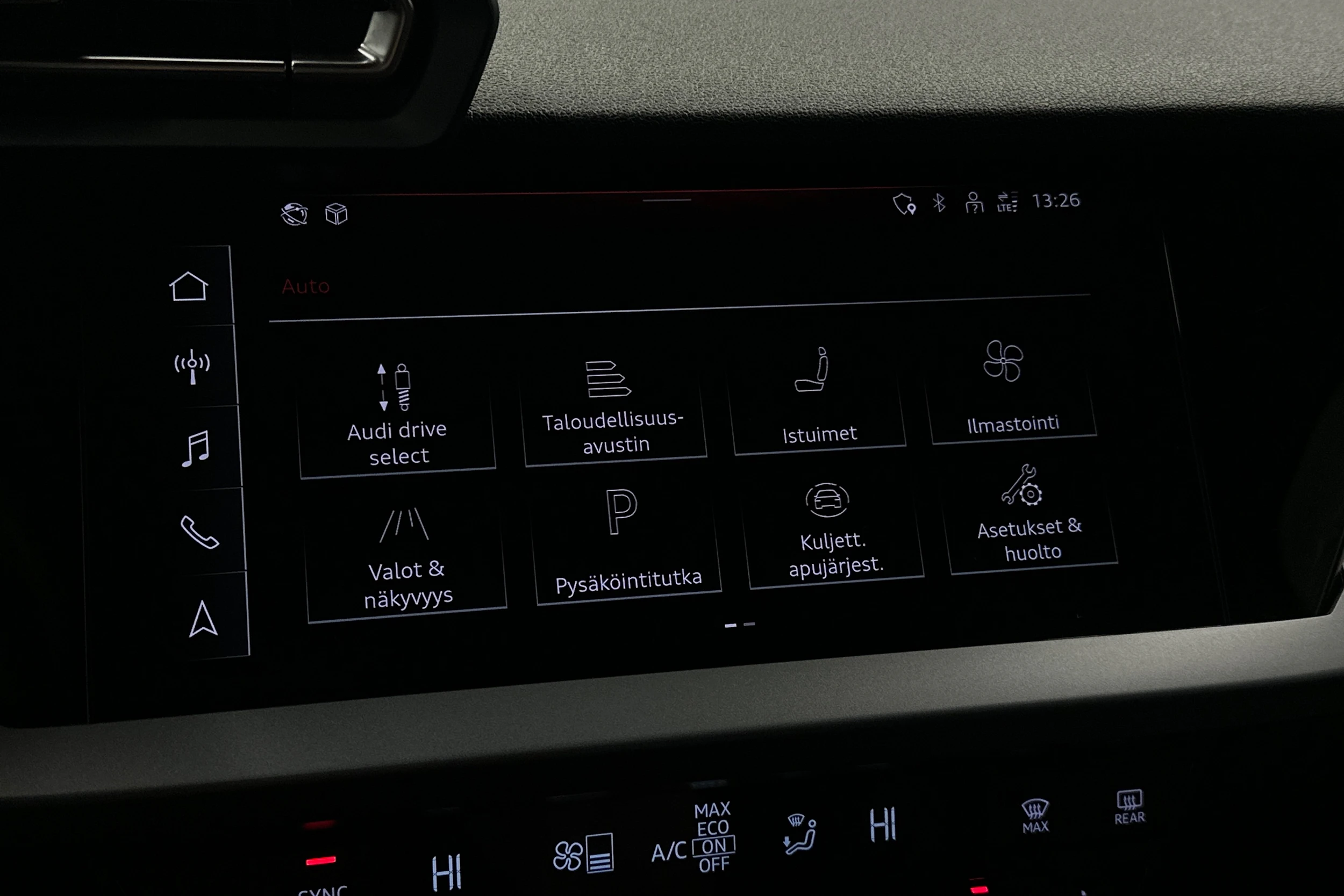 musta Audi A3 2025 kuva 22.