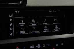 musta Audi A3 2025 kuva 22.