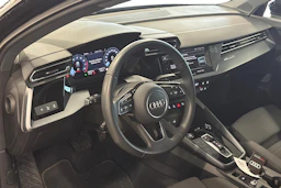 musta Audi A3 2025 kuva 3.
