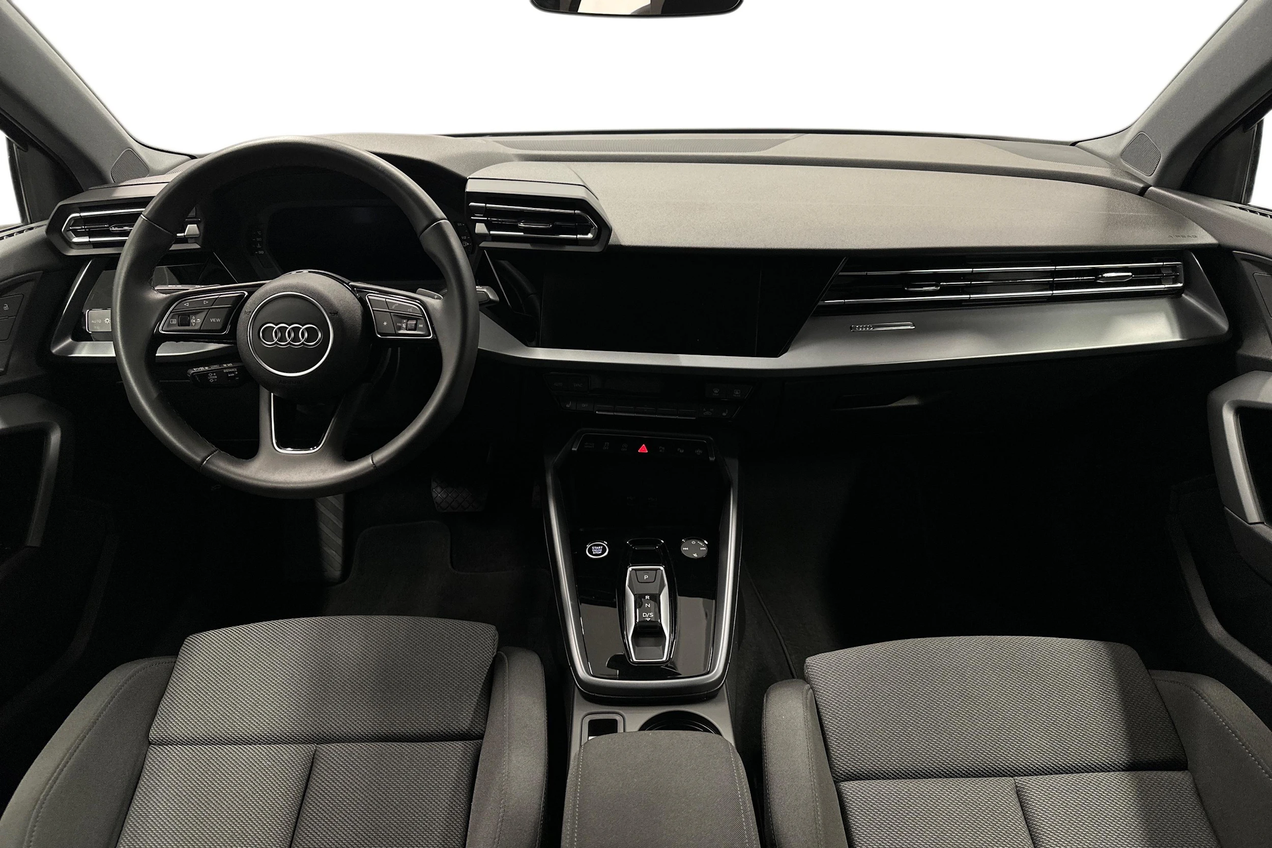 musta Audi A3 2025 kuva 7.