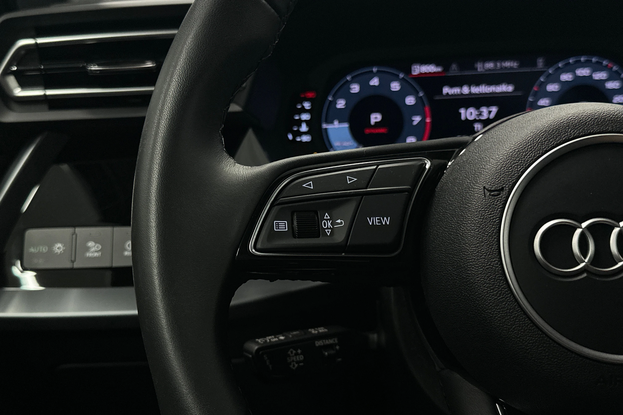 musta Audi A3 2025 kuva 11.