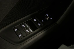 musta Audi A3 2025 kuva 14.