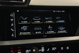 musta Audi A3 2025 kuva 16.