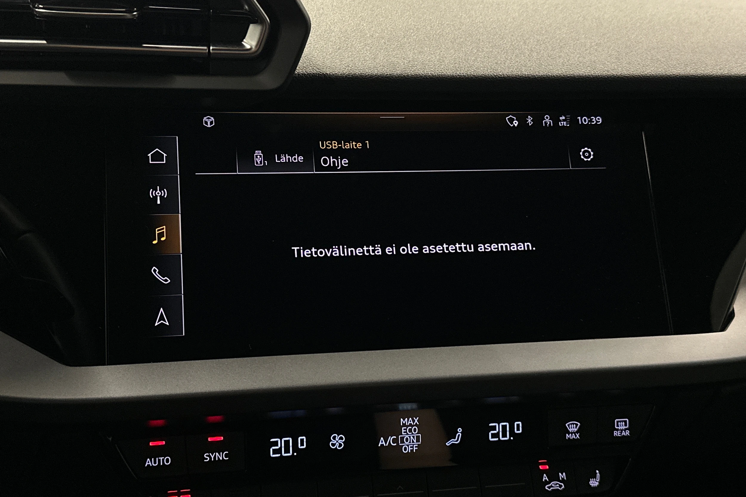musta Audi A3 2025 kuva 19.
