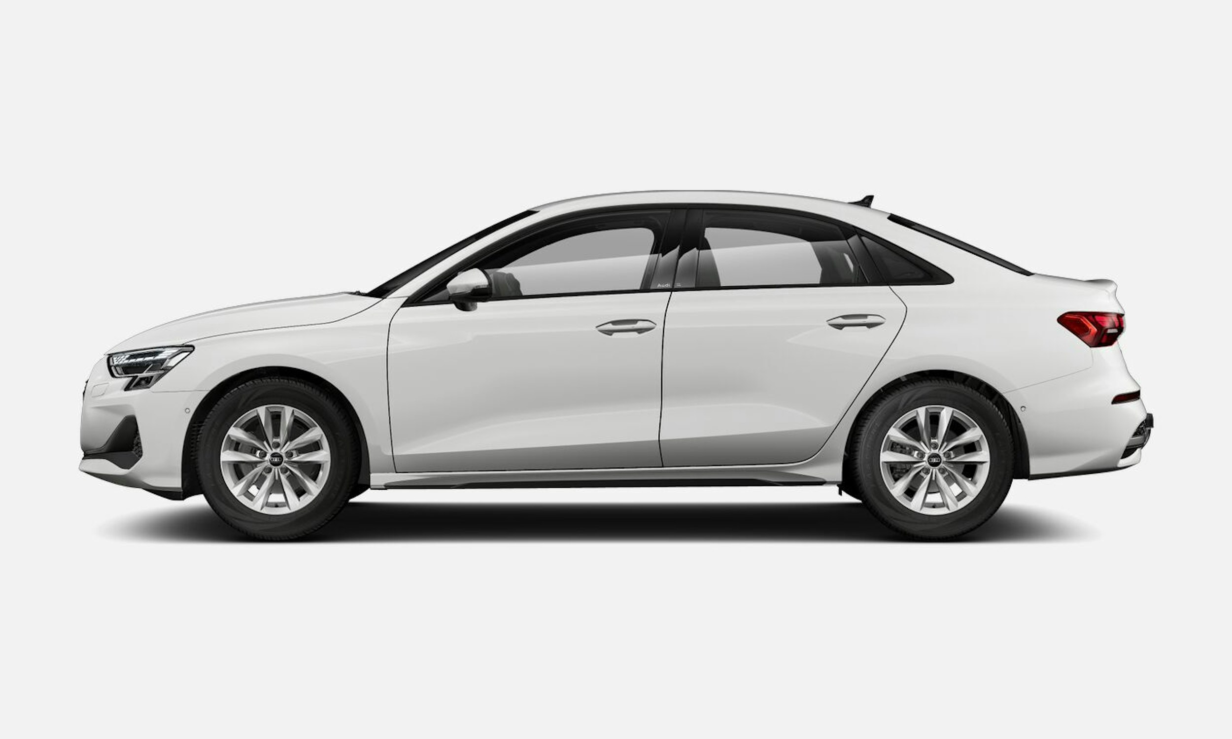 valkoinen Audi A3 2025 kuva 3.