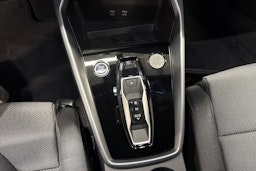 valkoinen Audi A3 2025 kuva 13.