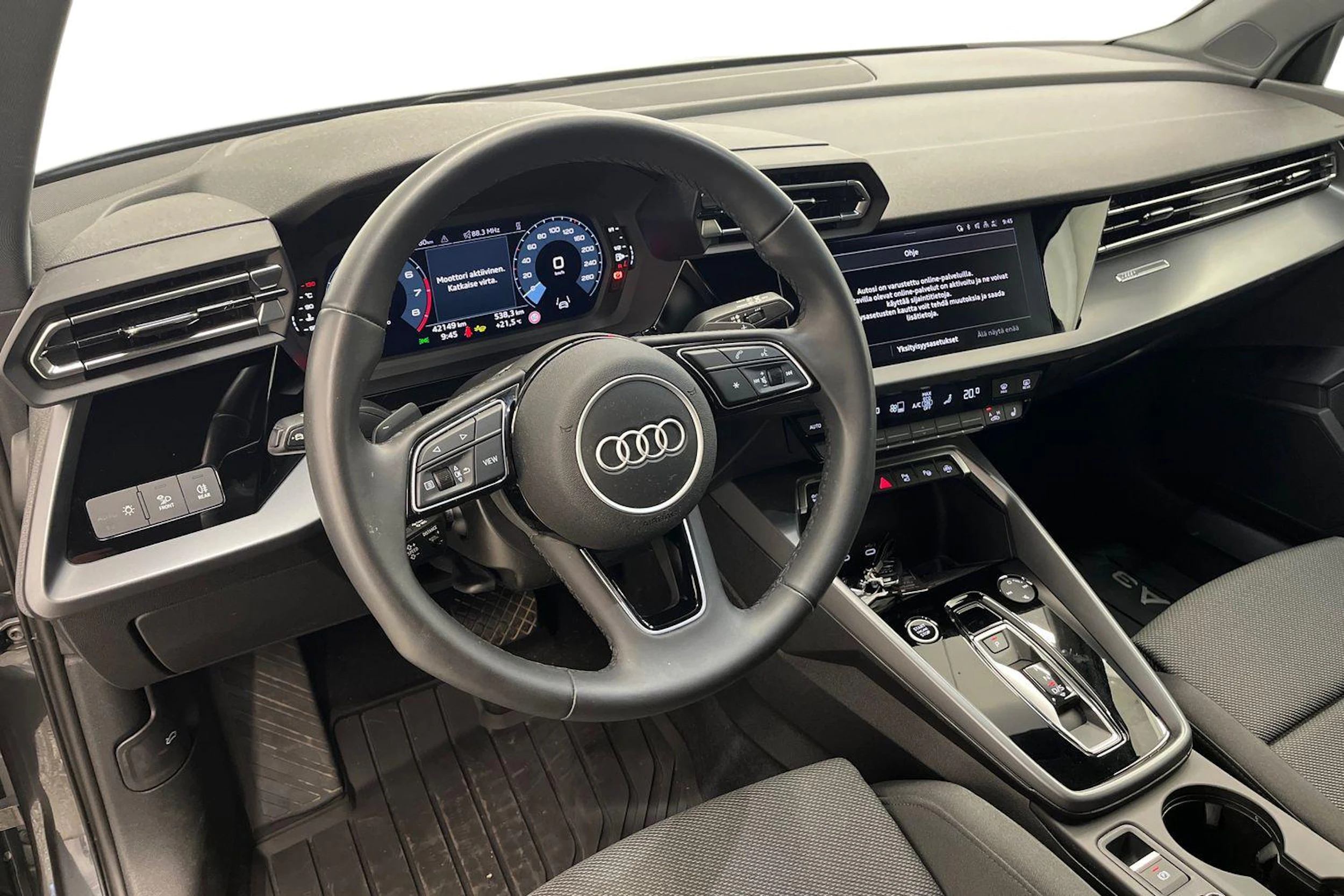 Harmaa Audi A3 2025 kuva 8.