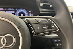 Harmaa Audi A3 2025 kuva 17.