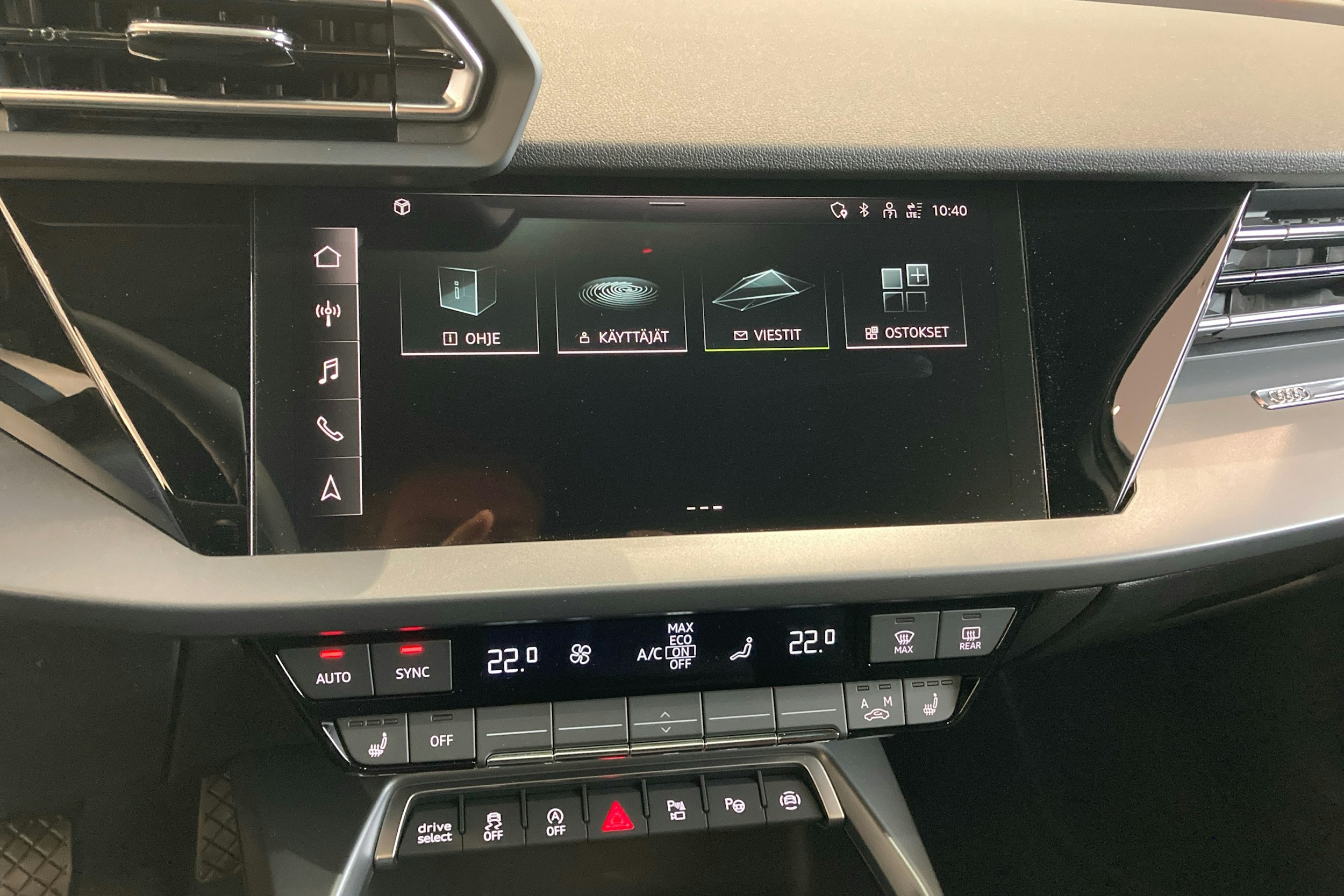 valkoinen Audi A3 2025 kuva 13.