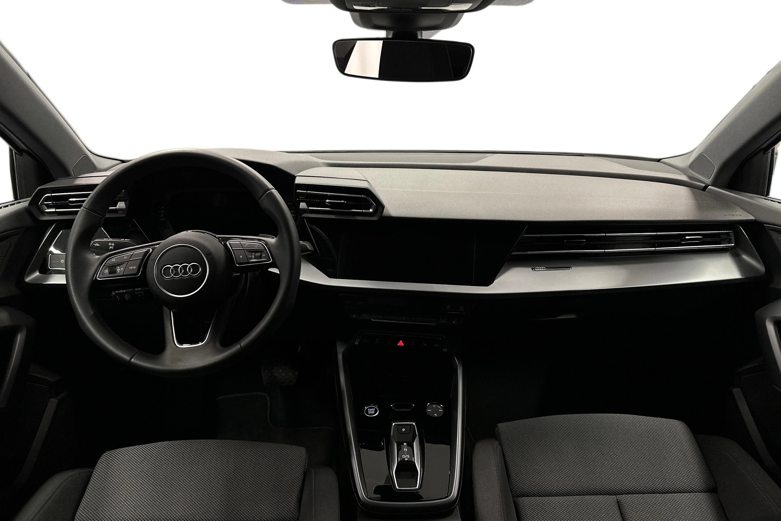 valkoinen Audi A3 2025 kuva 7.
