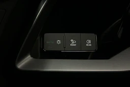 valkoinen Audi A3 2025 kuva 15.