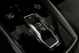 valkoinen Audi A3 2025 kuva 34.