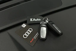 valkoinen Audi A3 2025 kuva 36.