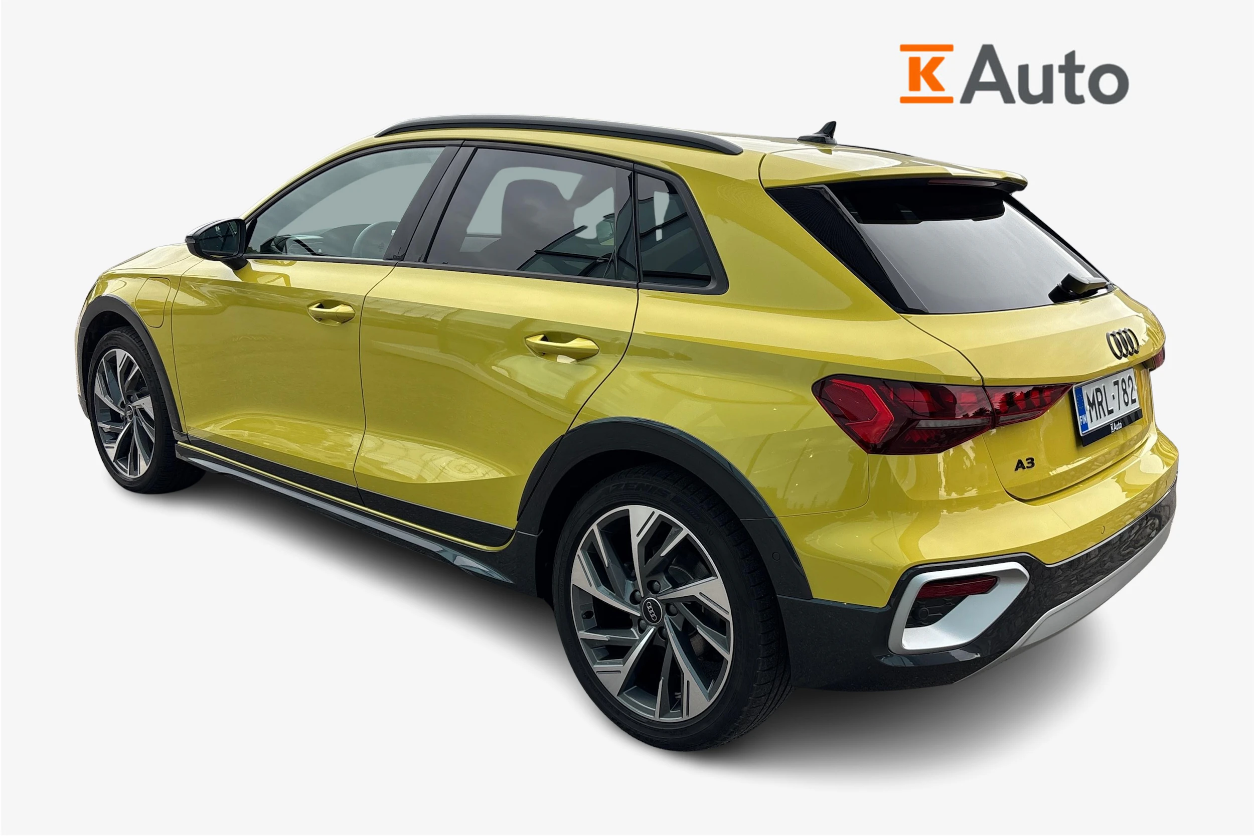 keltainen Audi A3 2025 kuva 2.