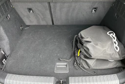 keltainen Audi A3 2025 kuva 13.