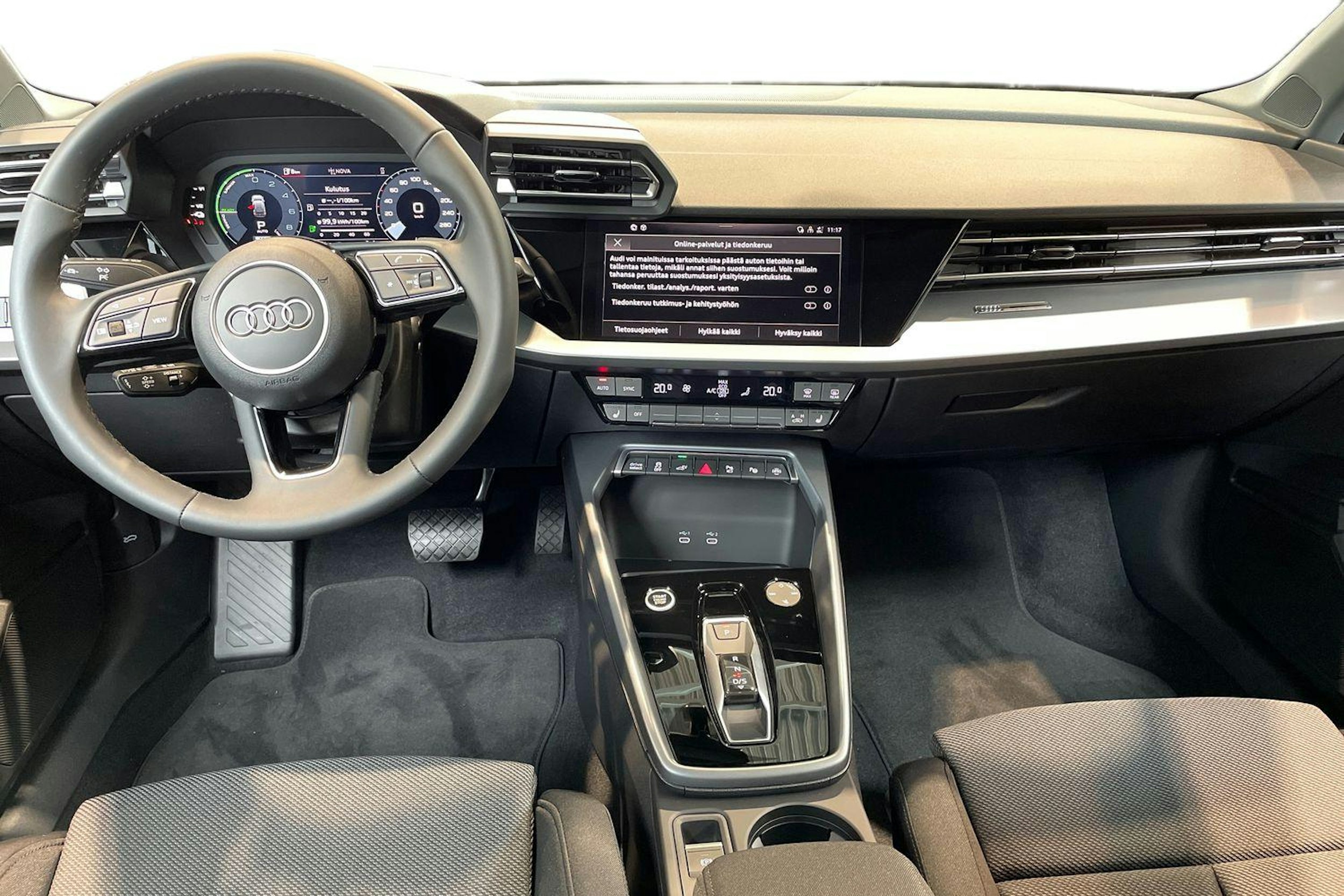 sininen Audi A3 2025 kuva 7.